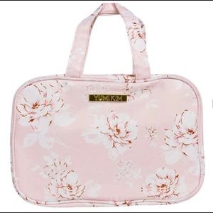 YumiKim WANDERLUST MAKEUP TRAVEL CASE